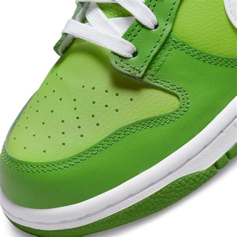 nike sb dunk low kermit|dunk low kermit goat.